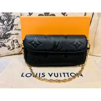 在飛比找蝦皮購物優惠-LV Louis Vuitton Wallet on Cha