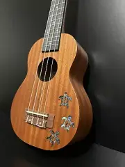 Maui Ukulele Co. Mahogany Soprano with Turtles Inlay