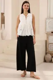 Blakely Top - Sleeveless Cotton Eyelet Detailed Scallop Hem Top in White