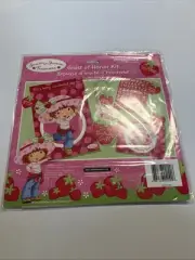 Strawberry Shortcake Guest Of Honor Birthday Decorating Kit