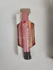 Burt’s Bees Mistletoe Kiss 3 Piece Lip Care Set Pink