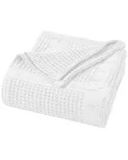 Superior Mai Geometric Waffle Medium Weight Blanket