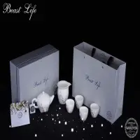 在飛比找momo購物網優惠-【買上癮xBEAST LIFE】玉脂瓷白玉精品水鑽茶具組(施