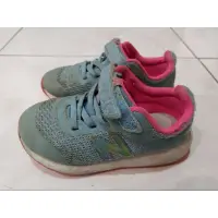 在飛比找蝦皮購物優惠-二手 New Balance 幼童 兒童 女童 運動鞋 童鞋