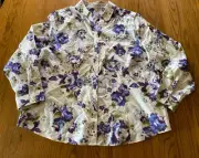 Chico’s NWT Size 3 No Iron White Violet Purple Floral Roses Button Down NEW