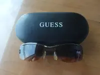在飛比找Yahoo!奇摩拍賣優惠-美國Guess 男性太陽眼鏡