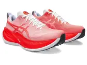 US SIZES[7-11] ASICS SUPERBLAST 1013A143 100 White/Sunrise Red Running Shoes