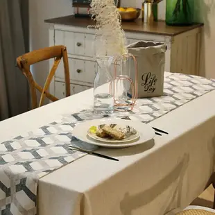 時尚可愛空間餐桌布 茶几布 隔熱墊 鍋墊 杯墊 餐桌巾桌旗701 (35*160cm)