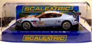 Scalextric Aston Martin DBR9 007 C2960 1:32 Scale