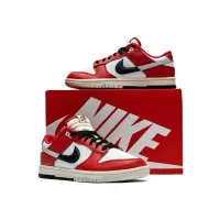 在飛比找蝦皮購物優惠-Nike Dunk Low "Chicago Split" 