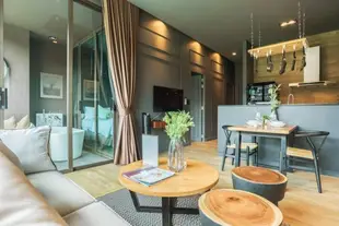 拉威的2臥室獨棟住宅 - 70平方公尺/1間專用衛浴Luxury 2BR/Pool View with balcony , Rawai Phuket