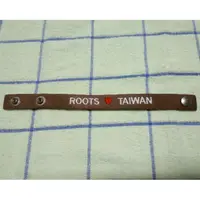 在飛比找蝦皮購物優惠-ROOTS ❤ TAIWAN 限定版 皮製手環