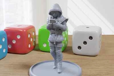 Zara Davis - 3D Printed Mini - Cyberpunk/Sci-Fi - Tabletop Miniature Wargaming