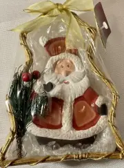 New Santa Clause Candle 3 Wick in Gold Tone Tree Shaped Wire Mesh Gift Basket