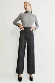 tarshee turtle neck knit top in dovegrey