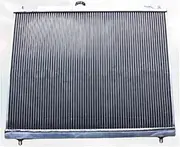 All Aluminum Radiator Compatible For Pajero/Montero/Shogun NM NP NS NT 2.8 3.2 Diesel V6 MT