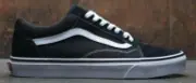 NEW Vans Old Skool Black White Sneaker Womens