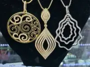 WHOLESALE NEW 10 PCS Assorted Designer Jewelry Lot Necklaces Earrings BULK Luxur