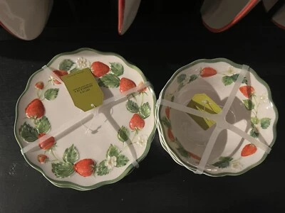 Primrose Vintage MELAMINE Strawberry Salad/Appetizer Plates & Bowls Set of 8 NEW