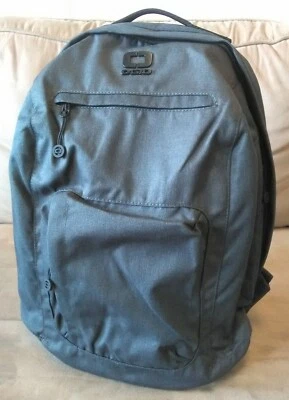 Ogio Backpack small dark grey