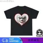 小丑 PENNYWISE LOVE 圖案 T 恤 無所畏懼時尚：用我們的圖案 T 恤表達您對恐怖電影的熱愛