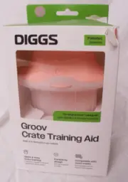 Diggs Groov Dog Crate Treat Training Aid - Pink - new, box has some outer damage