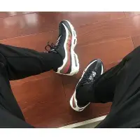 在飛比找Yahoo!奇摩拍賣優惠-NIKE AIR MAX 95 黑白 皮革 氣墊 反光  串