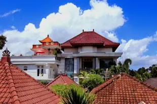 烏布維拉賓館Yasa Asri Villa