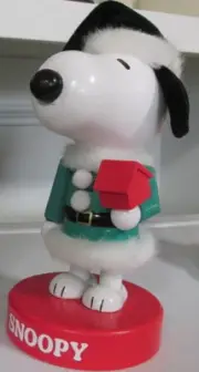 Snoopy Peanuts Christmas Nutcracker Santa Green Red 8.5" Wood Decoration