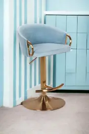 Louis Gas Lift Bar Stool