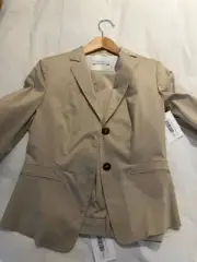 Gorgeous Rene Lezard Womens two-piece beige suit, size 36, new with tags