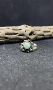 Native American Navajo White Fire Opal Sterling flower Ring Size 8