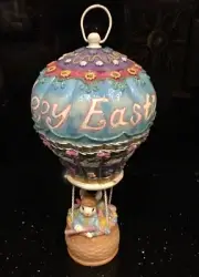 Beautiful Happy Easter Decoration Rabbit In A Hot Air Ballon Decorative