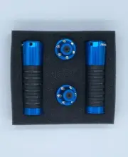 BikeMaster - 101944 - 7/8" Blue LED Illuminated Luma Grips with Bar Ends