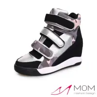 在飛比找momo購物網優惠-【MOM】時尚迷彩撞色隱形內增高魔鬼粘休閒運動鞋(黑迷彩)