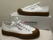 SUPERGA 2630 COTU CANVAS Sneaker in White Gum. SIZE W/8 M/6/5. New W Box
