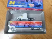 1/64-Action-Jeff Gordon 2002 Souvenir Rig NIB