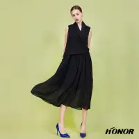 在飛比找momo購物網優惠-【HONOR 山形屋】雙層V型雪紡打褶無袖洋裝