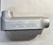 T&B Thomas & Betts 3" Conduit Body 2 1/2" LB 142 cubic in 2327CC