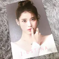 在飛比找蝦皮購物優惠-IU 2020 JESTINA DM