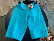 SPECIALIZED ANDORRA PRO SHORT WOMAN AQA LG 64220-4004