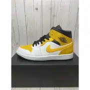 Nike Air Jordan 1 Mid University Gold Black Yellow Mens Size 7.5 Rare 554724-170