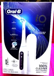 Oral B iO Series 5 Luxe Rechargeable Toothbrush White ~NEW
