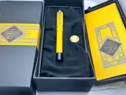 Parker Duofold Mandarin Limited Edition Fountain Pen, 18K M Nib-New NOS
