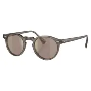 Oliver Peoples Gregory Peck Sun 5217S 47 14735D Taupe w/Chrome Taupe Photochrome