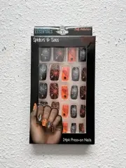 24pk Halloween Press On Nails Self Adhesive Scary Spiders & Sass Web