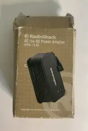 RadioShack Enercell Adaptaplug AC/DC AC-to-DC Power Adapter 5VDC / 3.6A USB Port