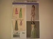 NEW Simplicity 2579 Pattern Misses dresses size 4,6,8,10,12
