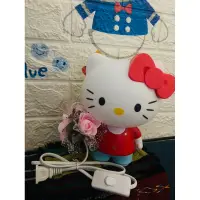 在飛比找蝦皮購物優惠-Hello Kitty公仔造型檯燈（小夜燈）～Kitty娃娃