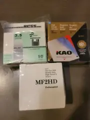 30 new 3.5 inch diskettes